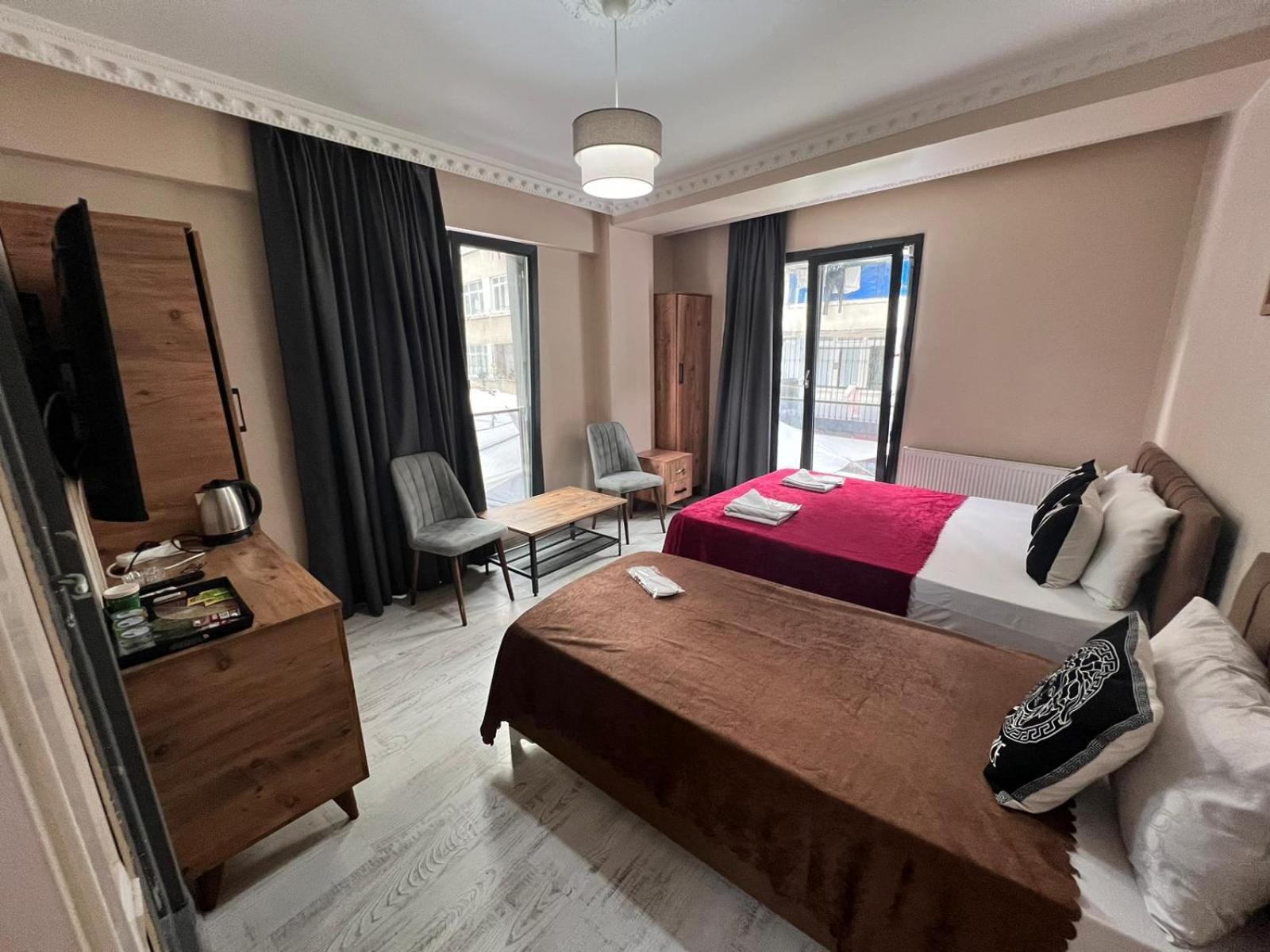 Royal Hotel Fatih Istanbul Exterior photo