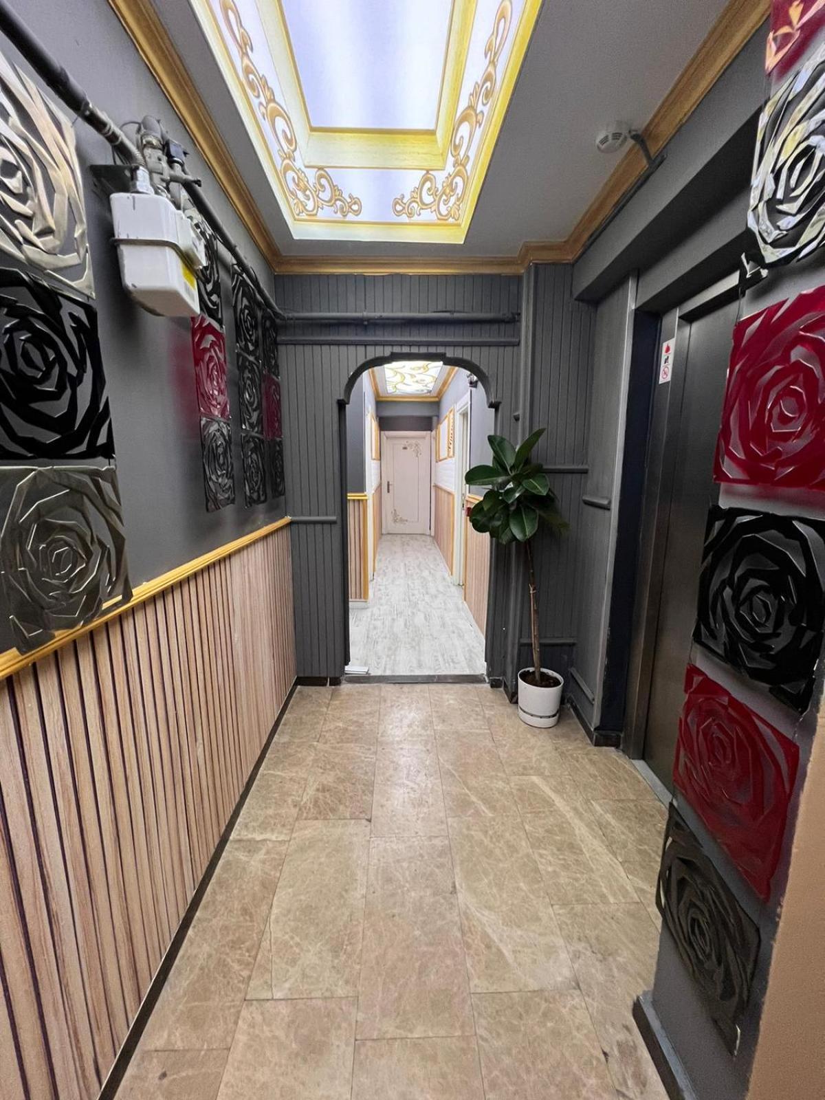 Royal Hotel Fatih Istanbul Exterior photo